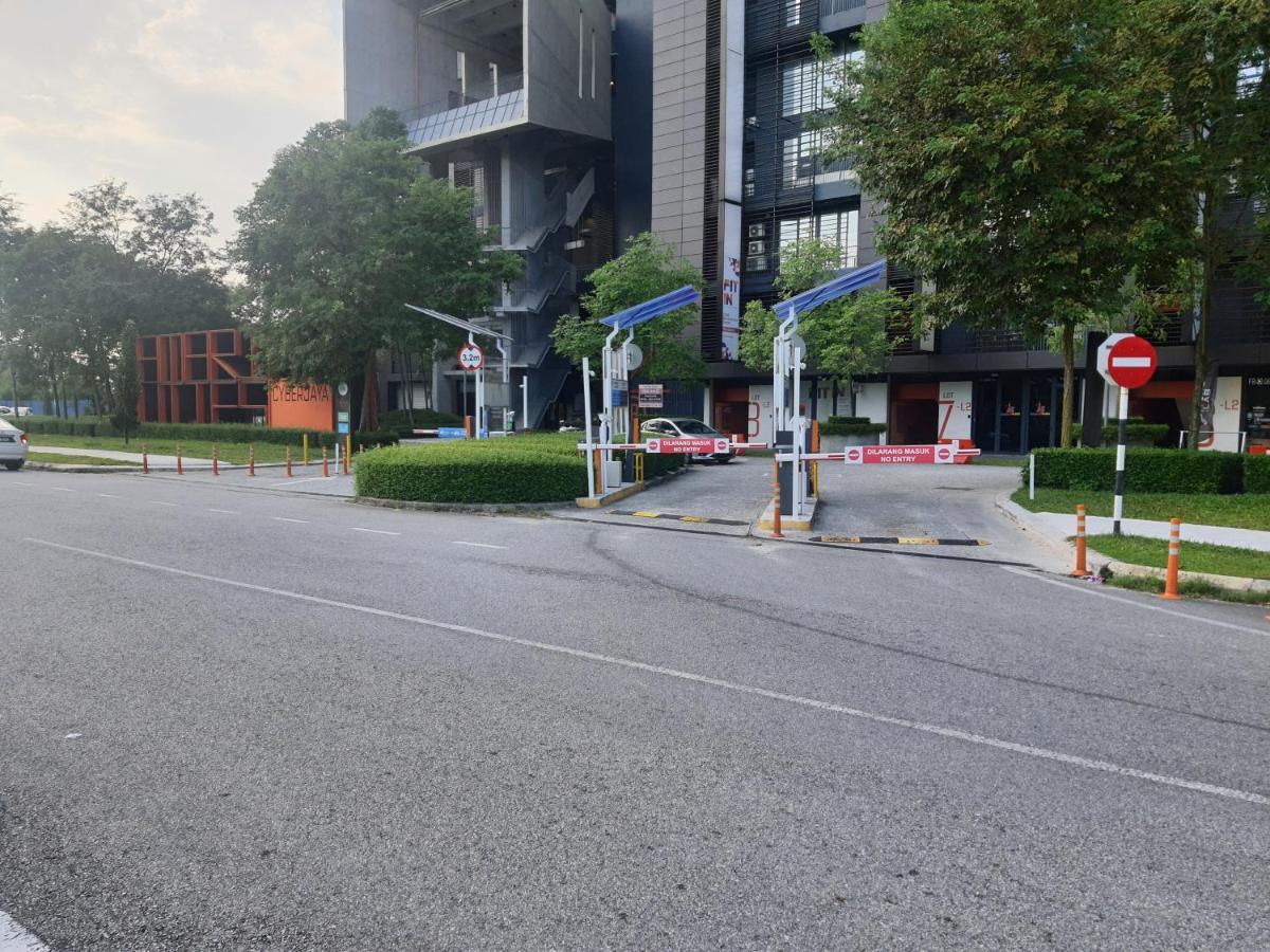 Cyberjaya Tamarind Suites,Mediya Homestay Eksteriør bilde